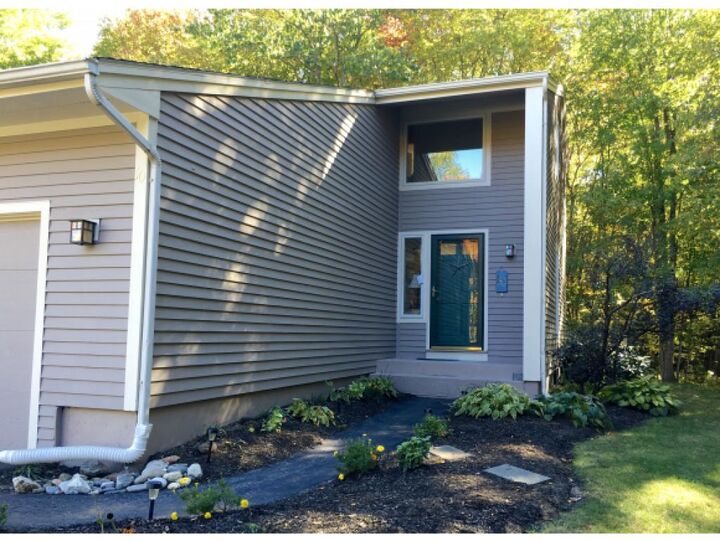 Property Photo:  10 Jennifer Drive  NH 03301 