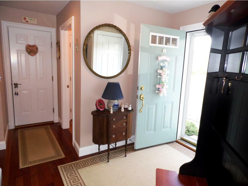 Property Photo:  79 Risloves Way 12-A  NH 03044 