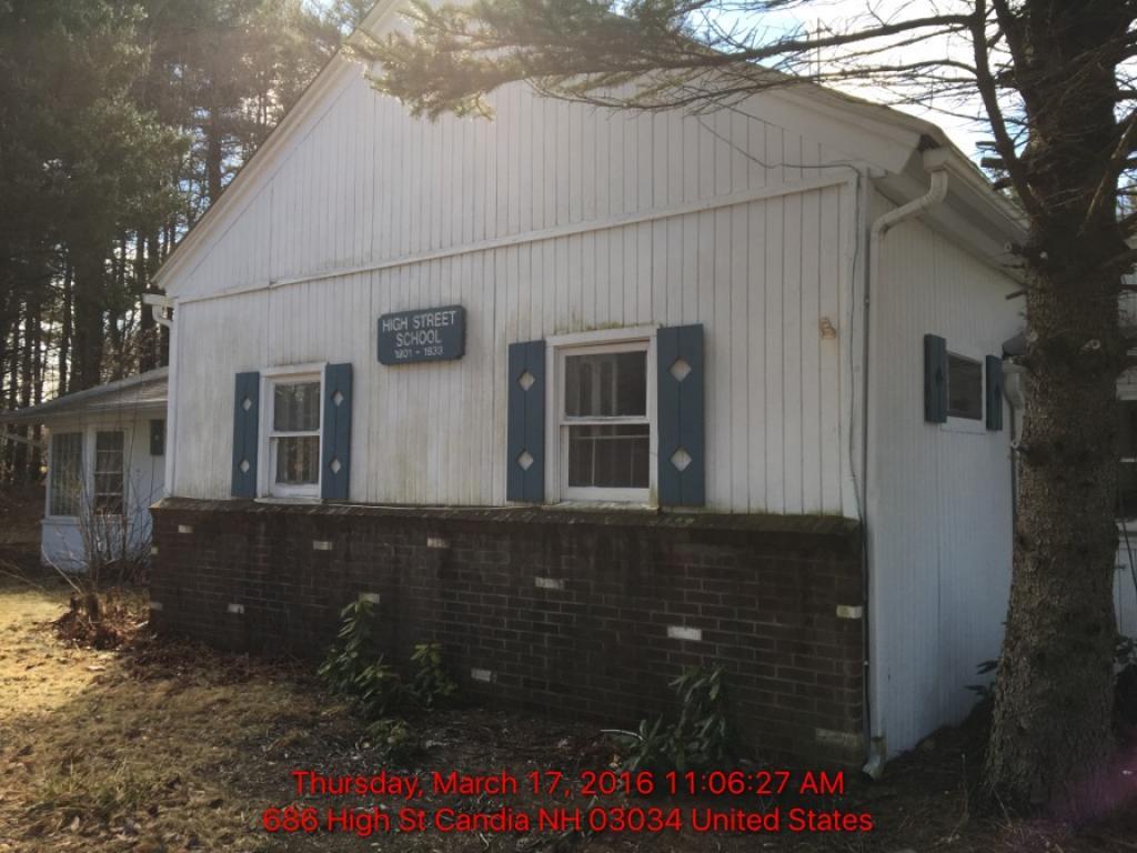 Property Photo: 686 High Street NH 03034