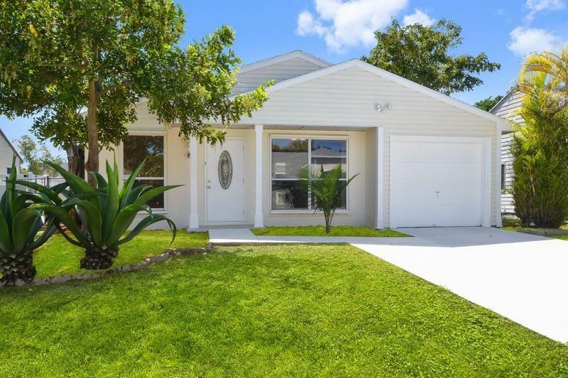 Property Photo: 8140 Cedar Hollow Lane FL 33433