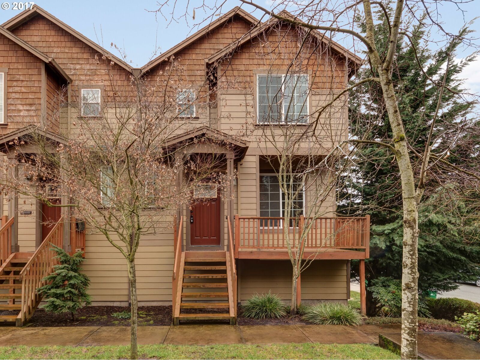 Property Photo: 1064 SW 162nd Ave OR 97006