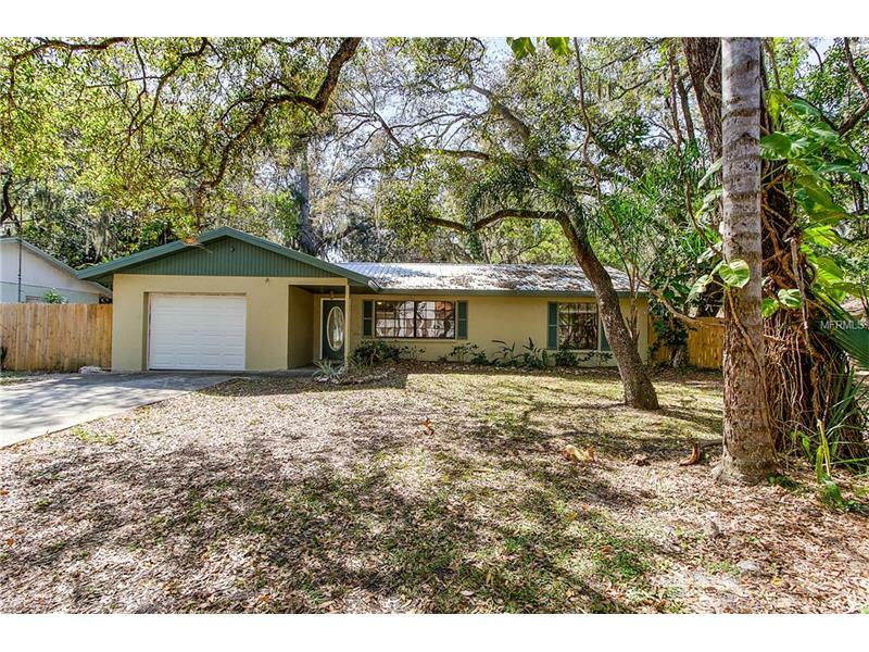 Property Photo:  1818 2nd Avenue E  FL 34208 