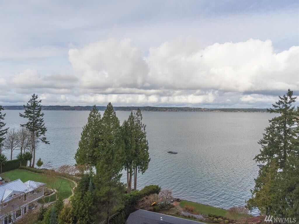 Property Photo: 6116 106th Ave NW WA 98335