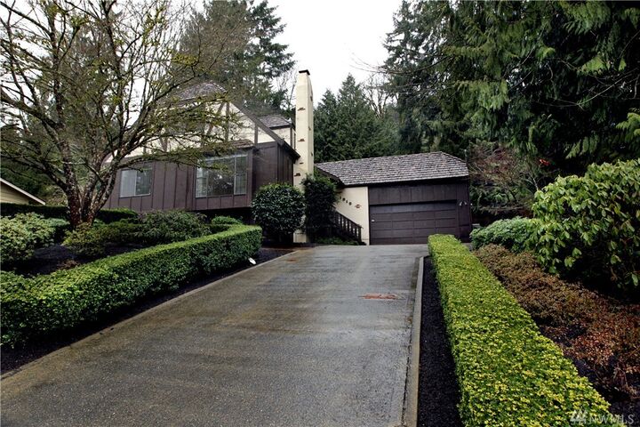 1010 Highwood Dr SW  Issaquah WA 98027 photo