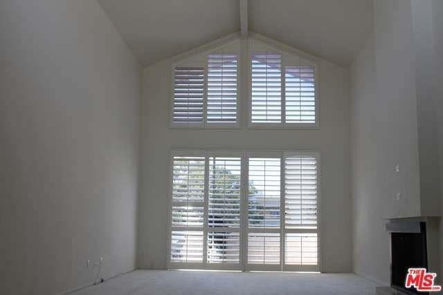 Property Photo: 1531 Camden Ave Ph7 CA 90025