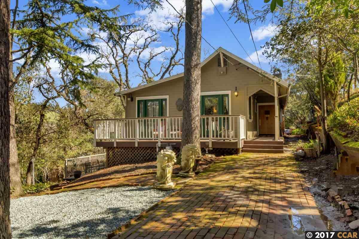 Property Photo: 898 Dewing Ave CA 94549