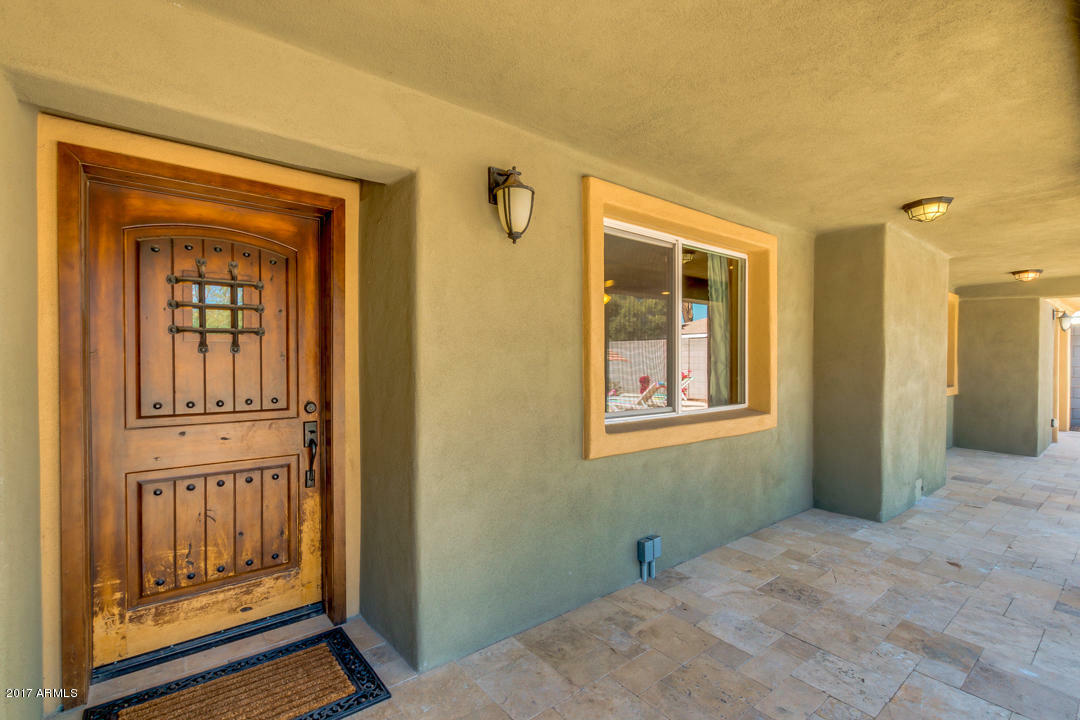 Property Photo:  2106 S Mill Avenue  AZ 85282 