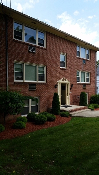 Property Photo:  201 Watchung Ave 1 B  NJ 07050 