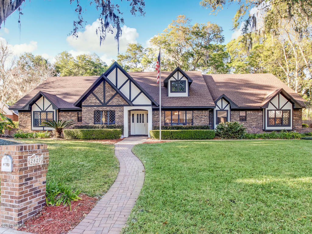 Property Photo: 2827 Ridgefield Court FL 32257
