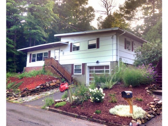 Property Photo: 31 Rivermount Terrace VT 05408