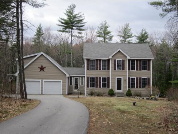 Property Photo:  