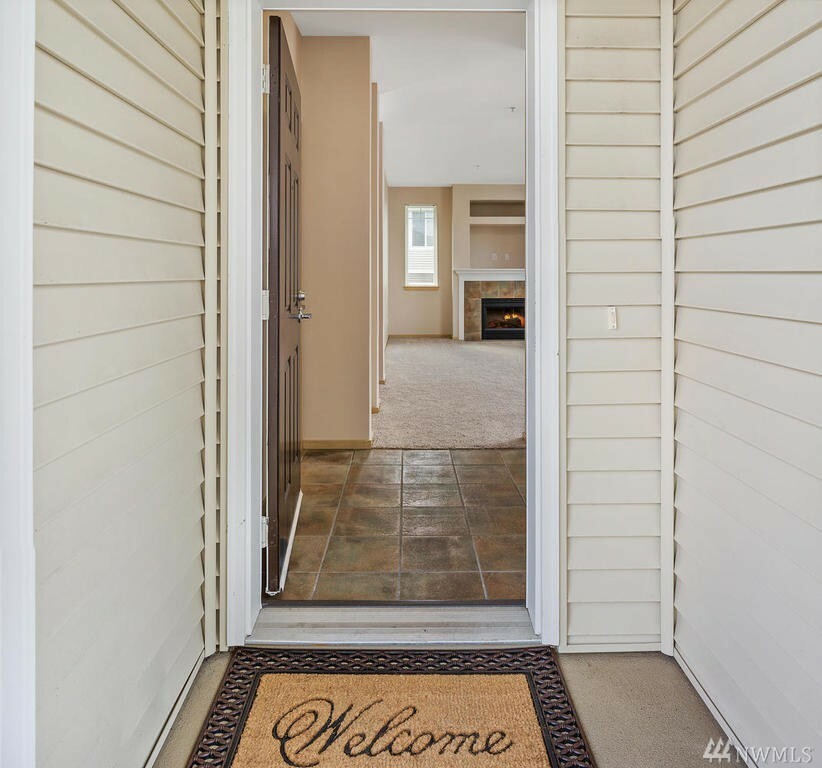 Property Photo: 6129 Lindsay Ave SE D-8 WA 98092