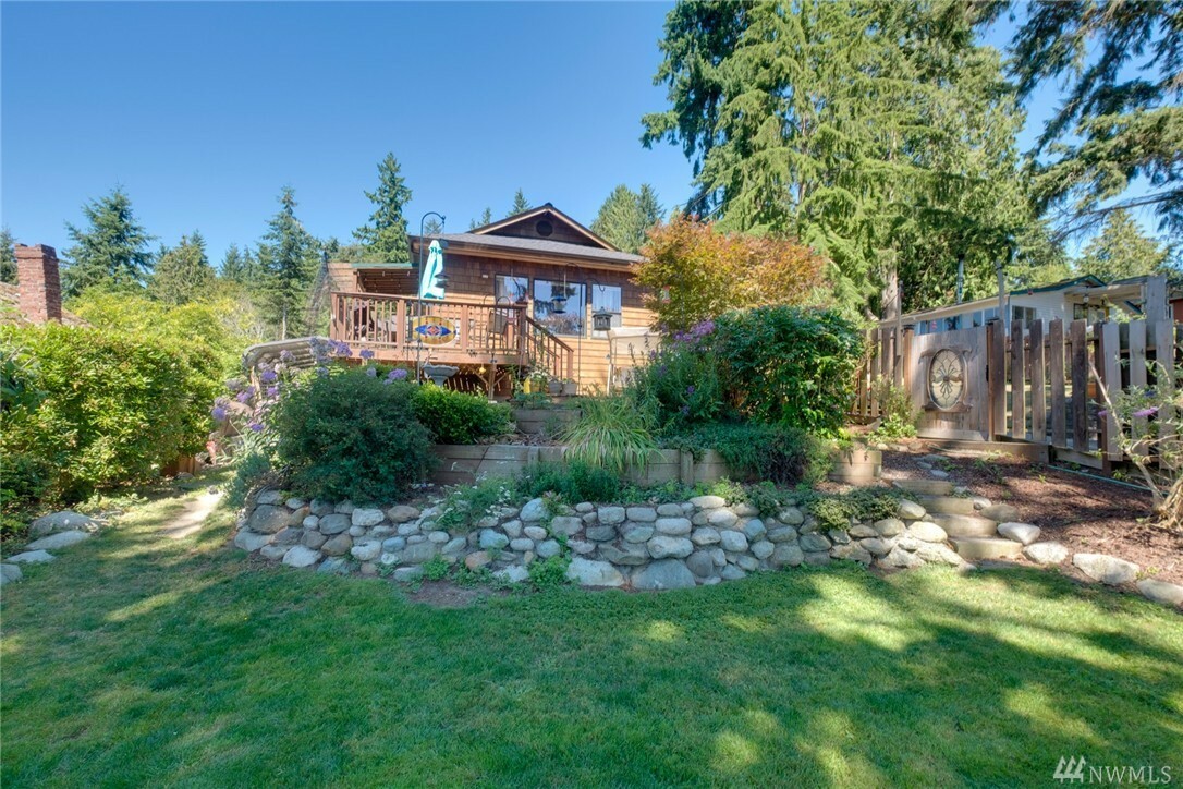 Property Photo:  9403 NE Harris Ave  WA 98342 