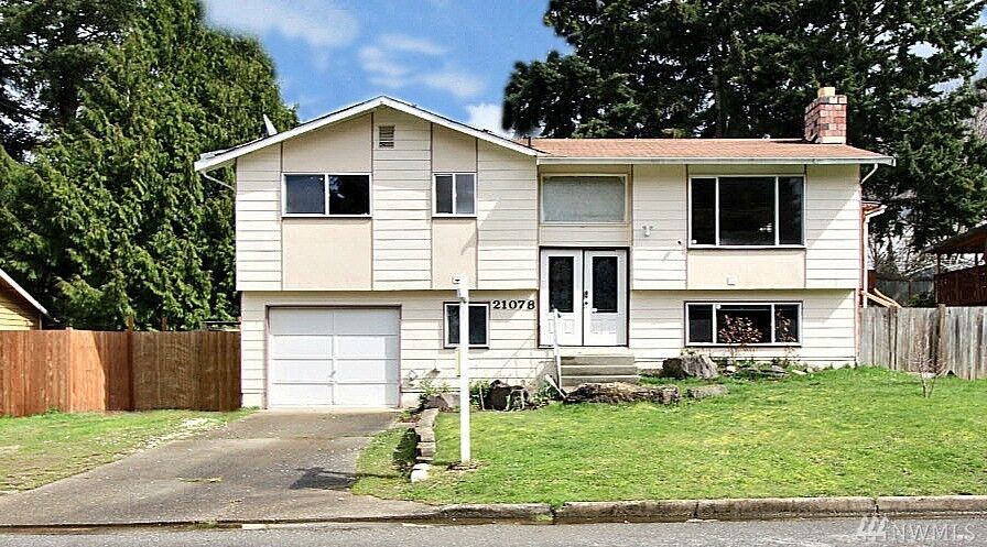 Property Photo: 21078 120th Place SE WA 98031