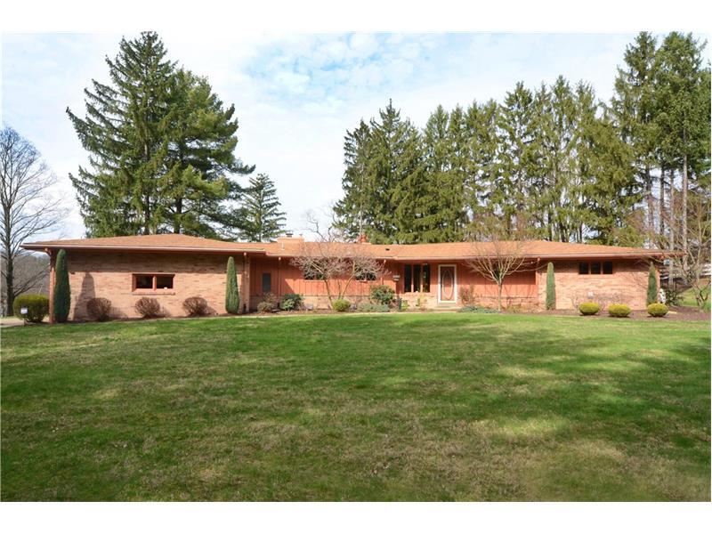 Property Photo: 956 Thorn Run Road PA 15108