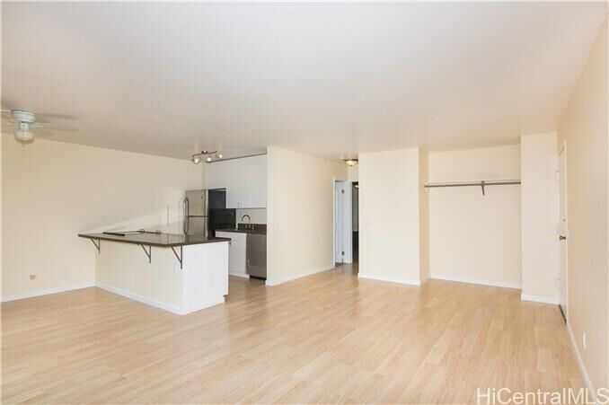 Property Photo: 84-757 Kiana Place 21B HI 96792