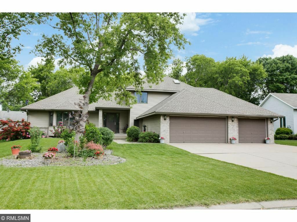 Property Photo:  1272 Diamond Court S  MN 55379 