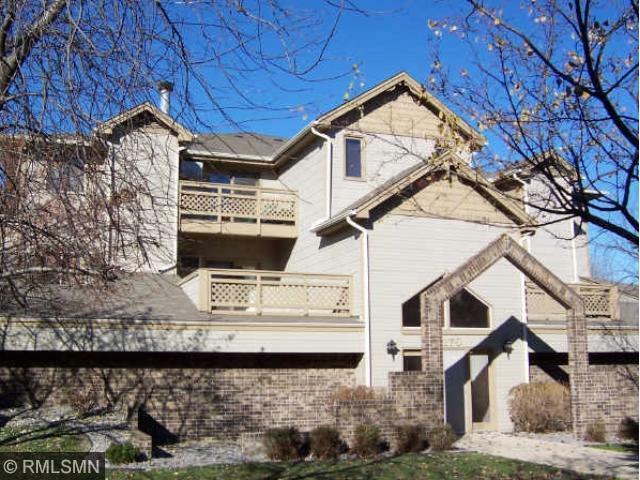 Property Photo:  2170 Ridge Drive 33  MN 55416 