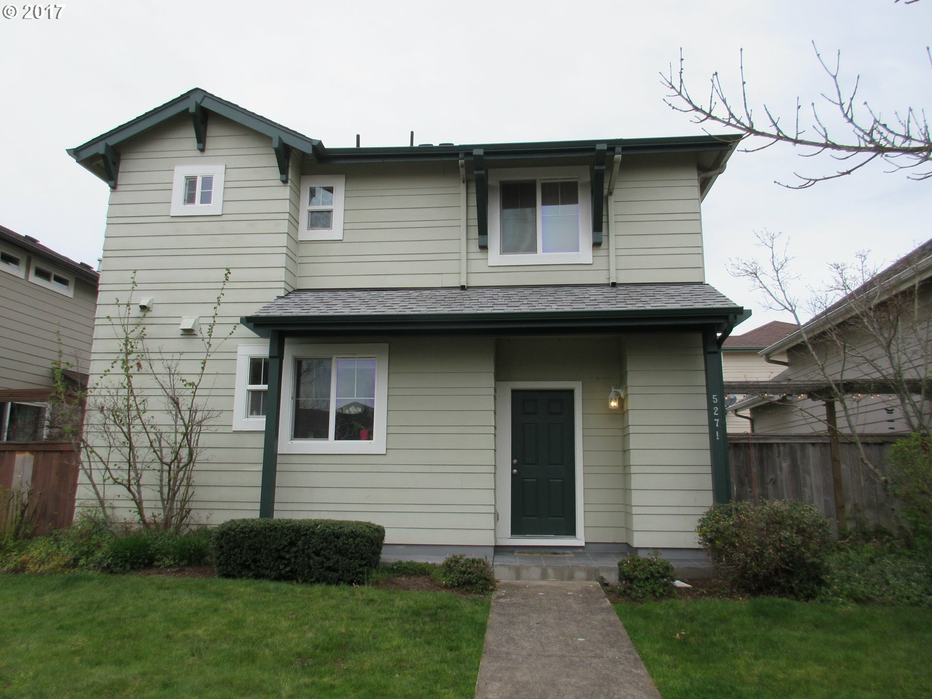 Property Photo:  5271 Wales Dr  OR 97402 