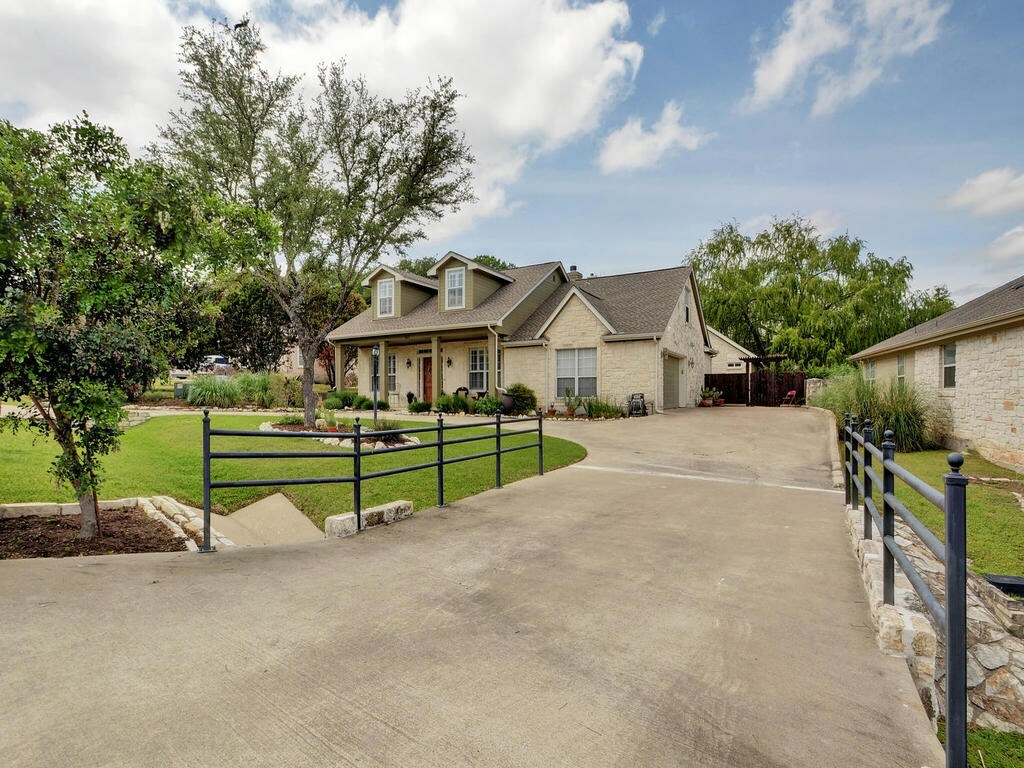 Property Photo:  121 Betula Drive  TX 78734 