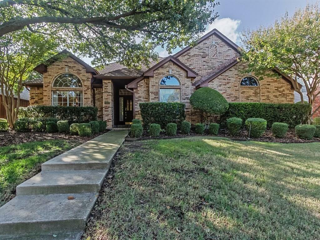 Property Photo:  7213 Swallow Branch Lane  TX 75025 