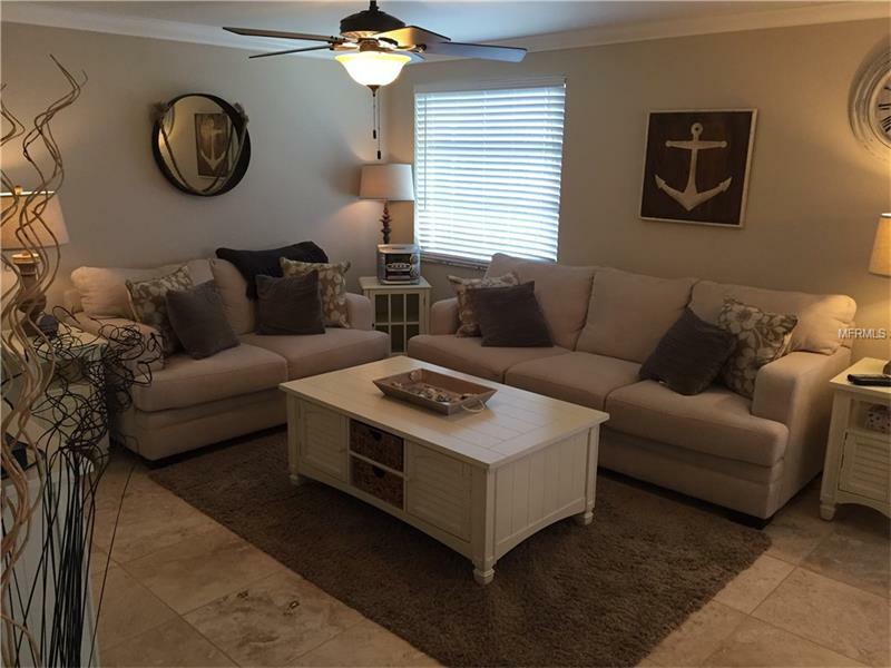 Property Photo: 723 El Centro 179 FL 34228