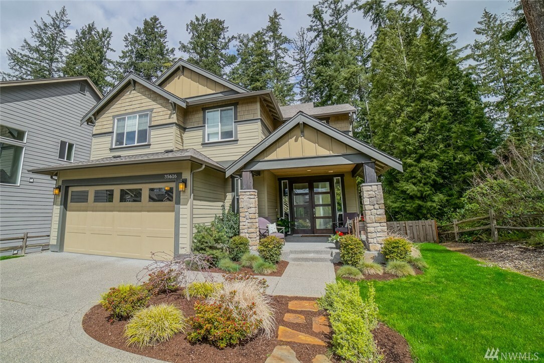 Property Photo: 35616 30th Ave S WA 98003