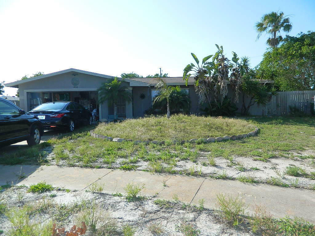 Property Photo:  1995 W Phillips Court  FL 32952 