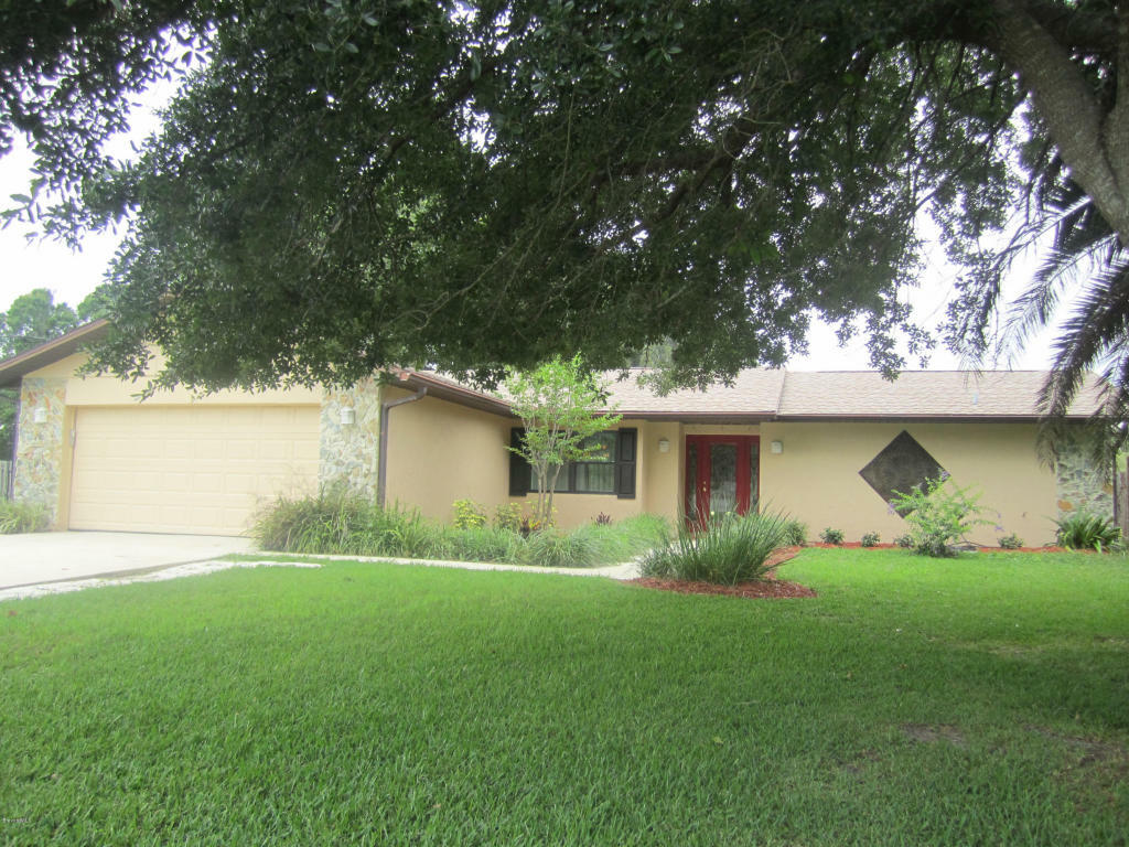 Property Photo:  1024 NE Knecht Road  FL 32905 