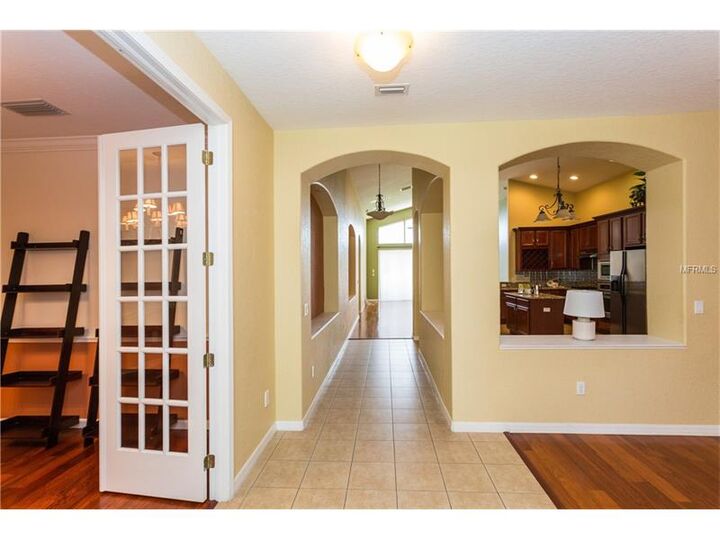 Property Photo: 11427 Newgate Crest Drive FL 33579