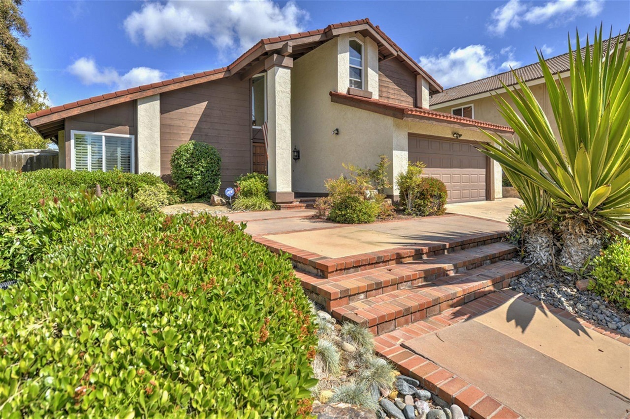 Property Photo: 11232 Zorita Court CA 92124