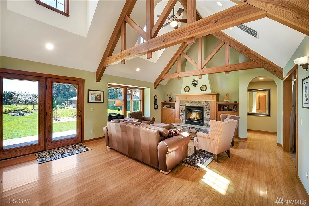 Property Photo: 685 Schultz Dr WA 98226