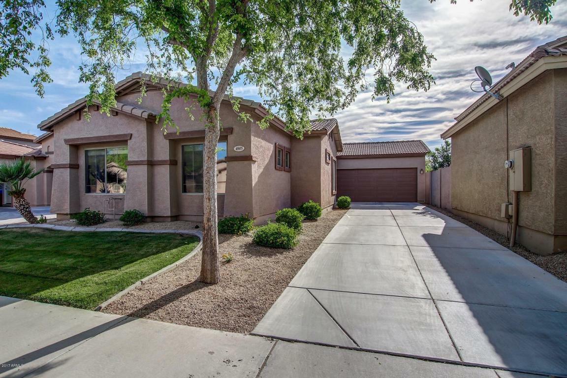 Property Photo: 4905 S Mosley Drive AZ 85249