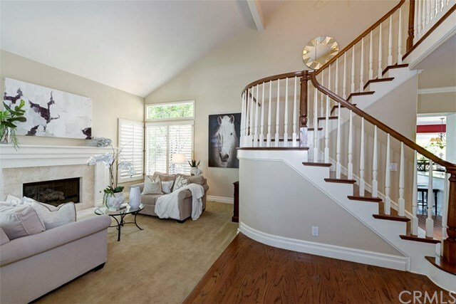 Property Photo: 9 Summitcrest CA 92679