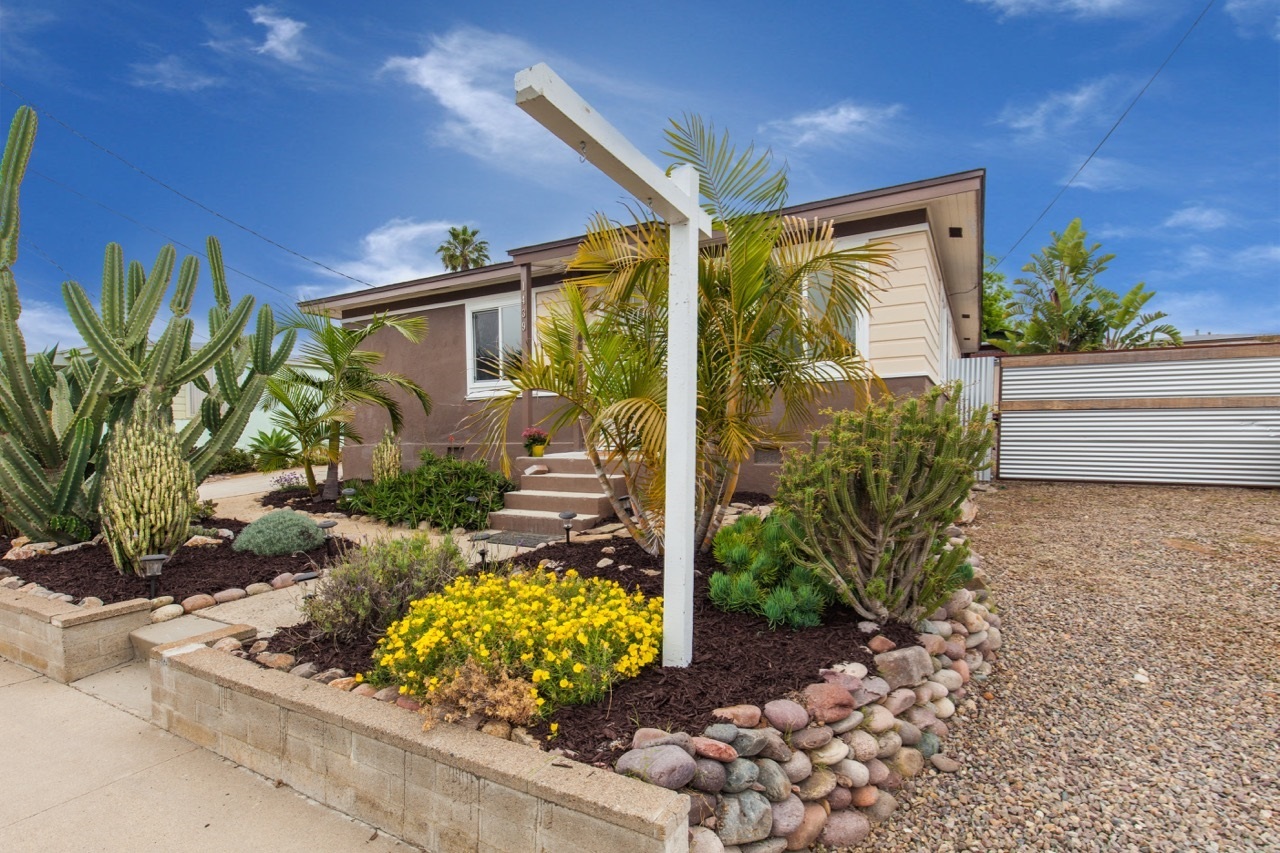 Property Photo: 1439 Acheson CA 92111
