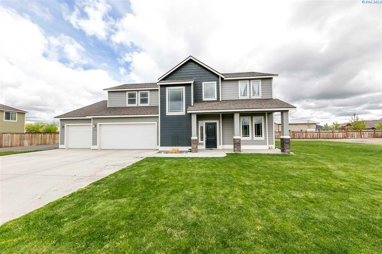 Property Photo:  1392 Quartz Ave  WA 99353 