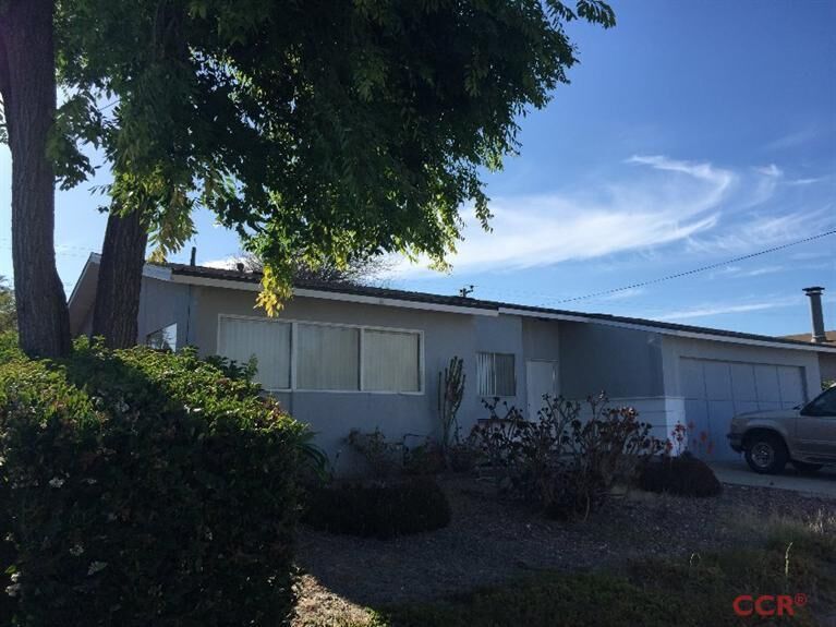 Property Photo:  3357 Via Cortez  CA 93436 