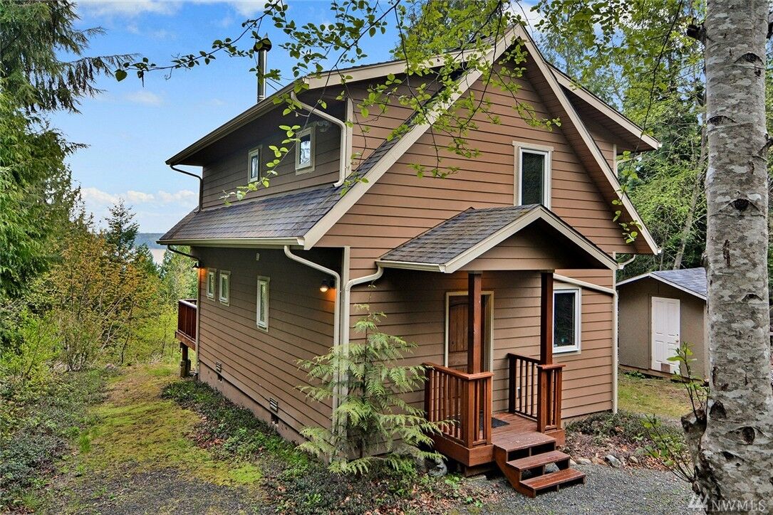 Property Photo: 283 Lee Way WA 98320