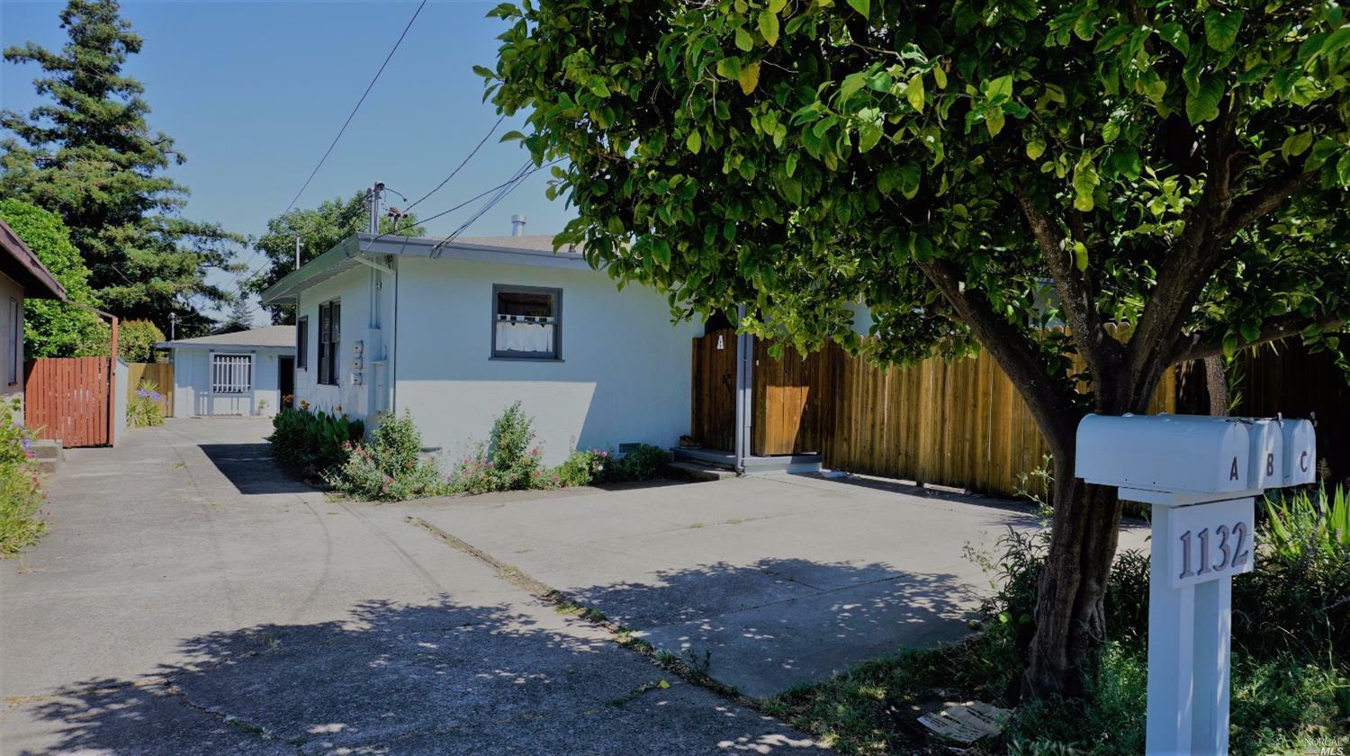 Property Photo:  1132 2nd Street  CA 94945 