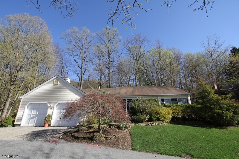 Property Photo:  14 Sandpiper Dr  NJ 07840 