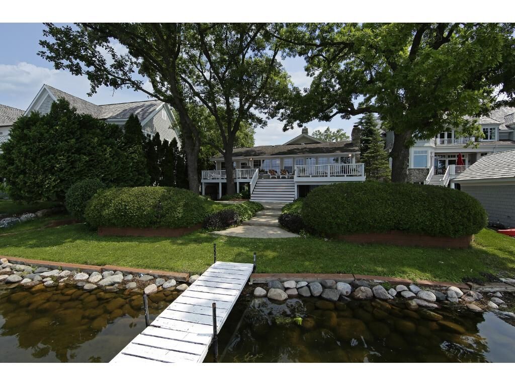 Property Photo:  2604 Crosby Road  MN 55391 