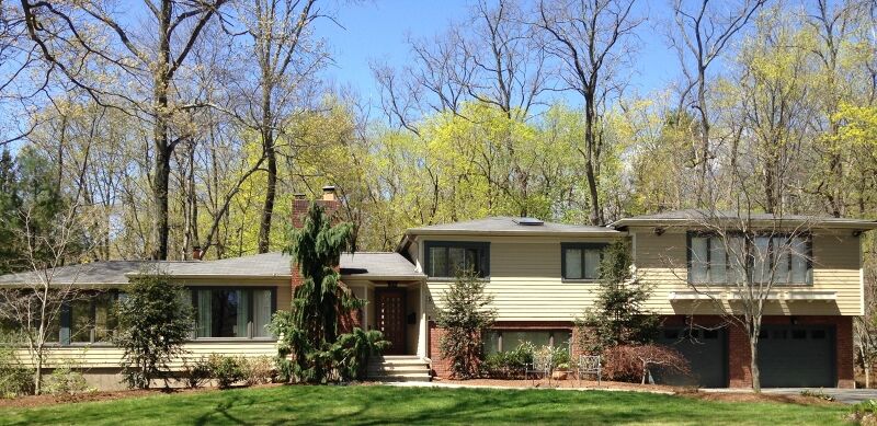 Property Photo:  5 Laurel Hill Rd  NJ 07046 