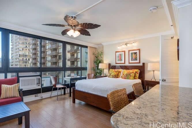 Property Photo:  134 Kapahulu Avenue 522  HI 96815 