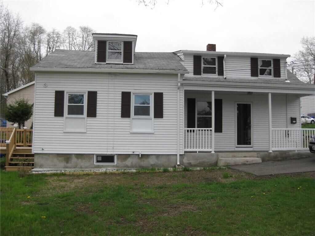 Property Photo:  6 Fitzhugh St  RI 02904 