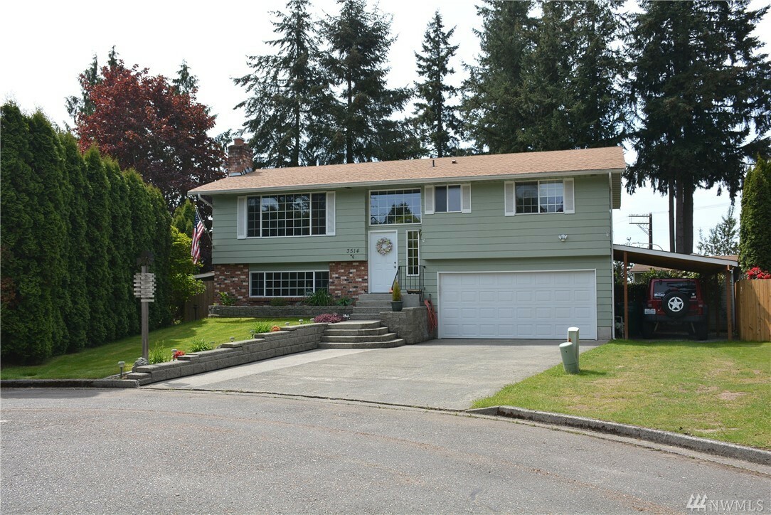 Property Photo:  3514 175th Place NE  WA 98223 