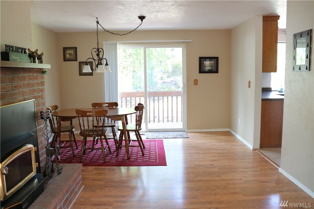 Property Photo:  728 Kristi Ct  WA 98584 