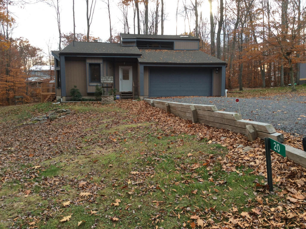 Property Photo: 20 Lilac Lane PA 18424