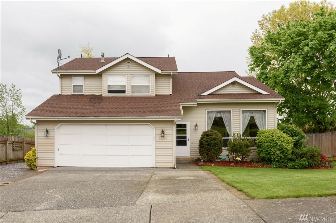 Property Photo:  6160 Grouse Cir  WA 98248 