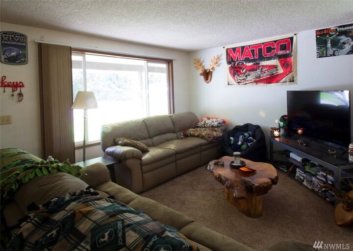 Property Photo: 22 Gregory 30 WA 98362