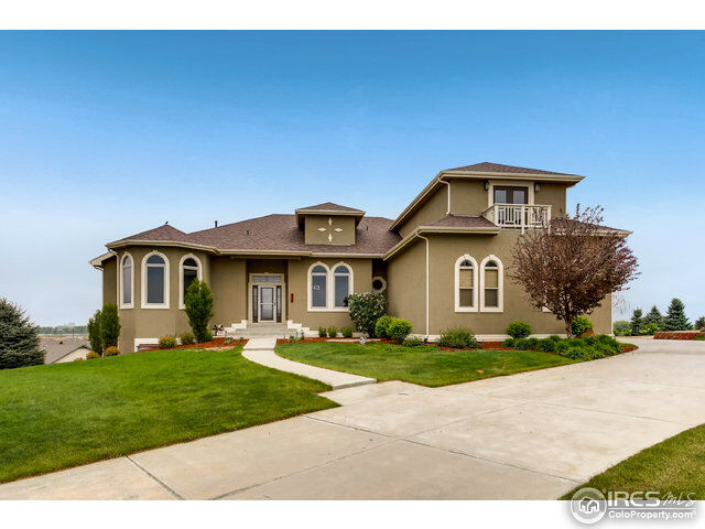 Property Photo: 417 Horizon Cir CO 80634